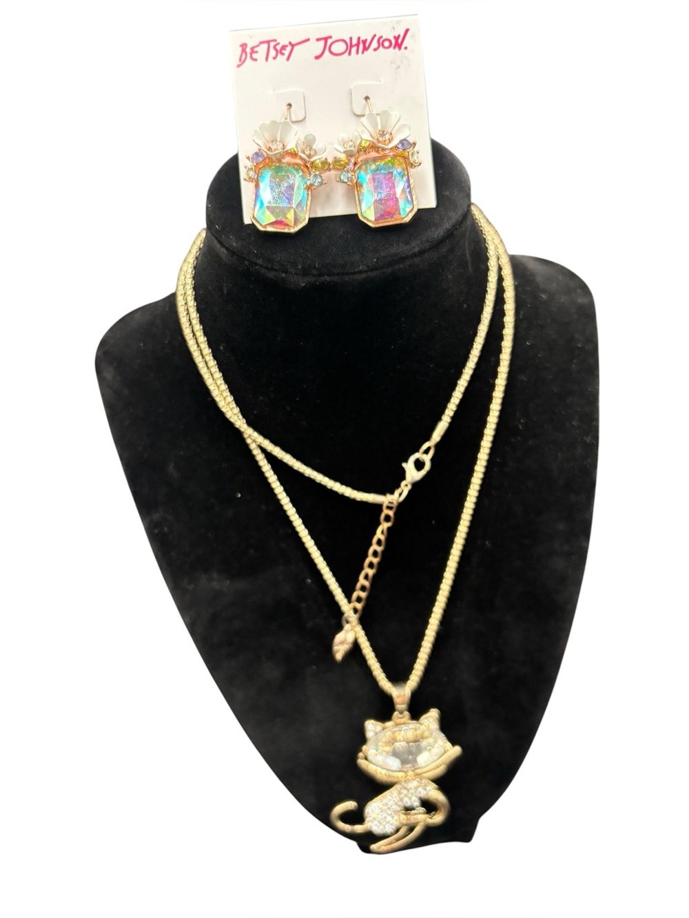 Betsey Johnson Jewelry Bundle – Crystal Cat Necklace + NWT Floral earrings - Picture 4 of 11